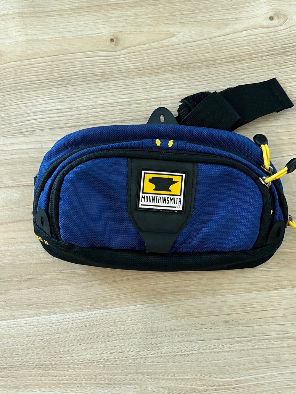 Mountainsmith Vibe II lumbar pack Blue NWOT